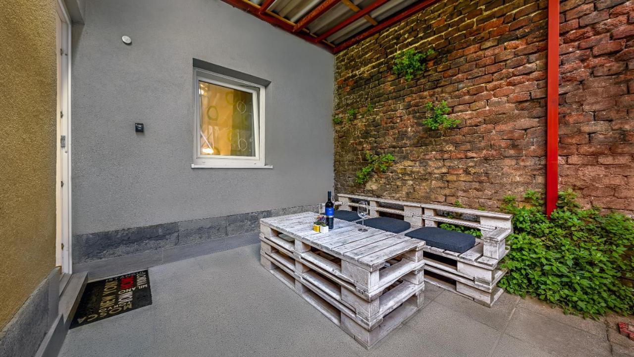 זאגרב Charming & Cozy Apartment In Downtown מראה חיצוני תמונה